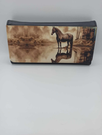 paard in water