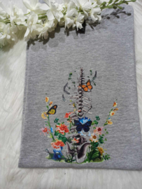 T shirt flowerbones maat L