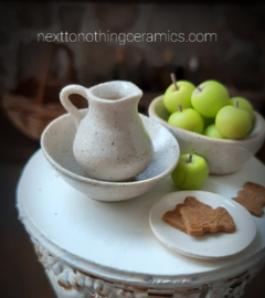 antiquewhite pitcher and bowl