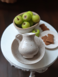 antiquewhite pitcher and bowl