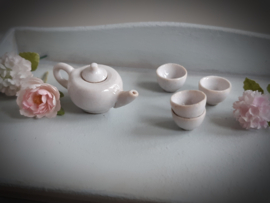 tea serving with 4 cups, porcelainwhite