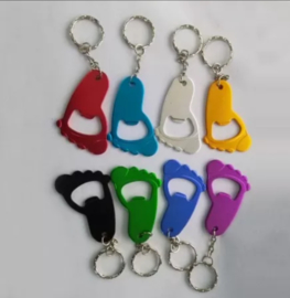 Flesopener graveerbare voetjes sleutelhangers 25st.