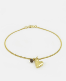 Heart bracelet with an smokey quartz bead.