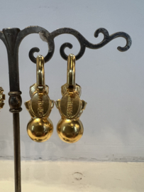 Oorhangers licht bruin/parel, Dimitriadis