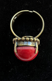 Ring rood ovaal, Dimitriadis