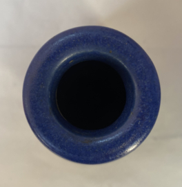 Oud kobalt blauw ‘Ronuk’ vaasje