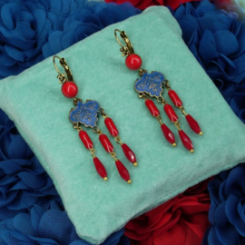 Oorhangers rood en kobalt, Urban Hippies