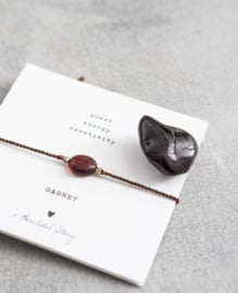 Gemstone card, bracelet with Garnet, A Beautiful story