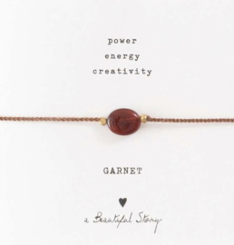 Gemstone card, bracelet with Garnet, A Beautiful story