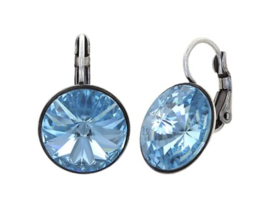 Oorhangers blauw, Konplott