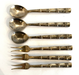 Set van 6 lepeltjes en vorkjes