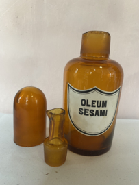 Oude  fles, Sesam olie