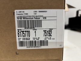 Star Wars Millennium Falcon LEGO 75192 Ultimate Collector Series 1st Edition Signed (NIEUW)