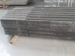Tussen betonpaal afgeronde kop rabat 220 cm