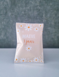 Gepersonaliseerde Madelief chips / popcorn zakjes
