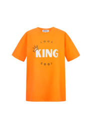 T-shirt looking good 🧡