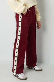 Pants met hartjes wijnrood