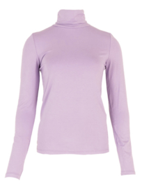 Truitje met turtleneck lila