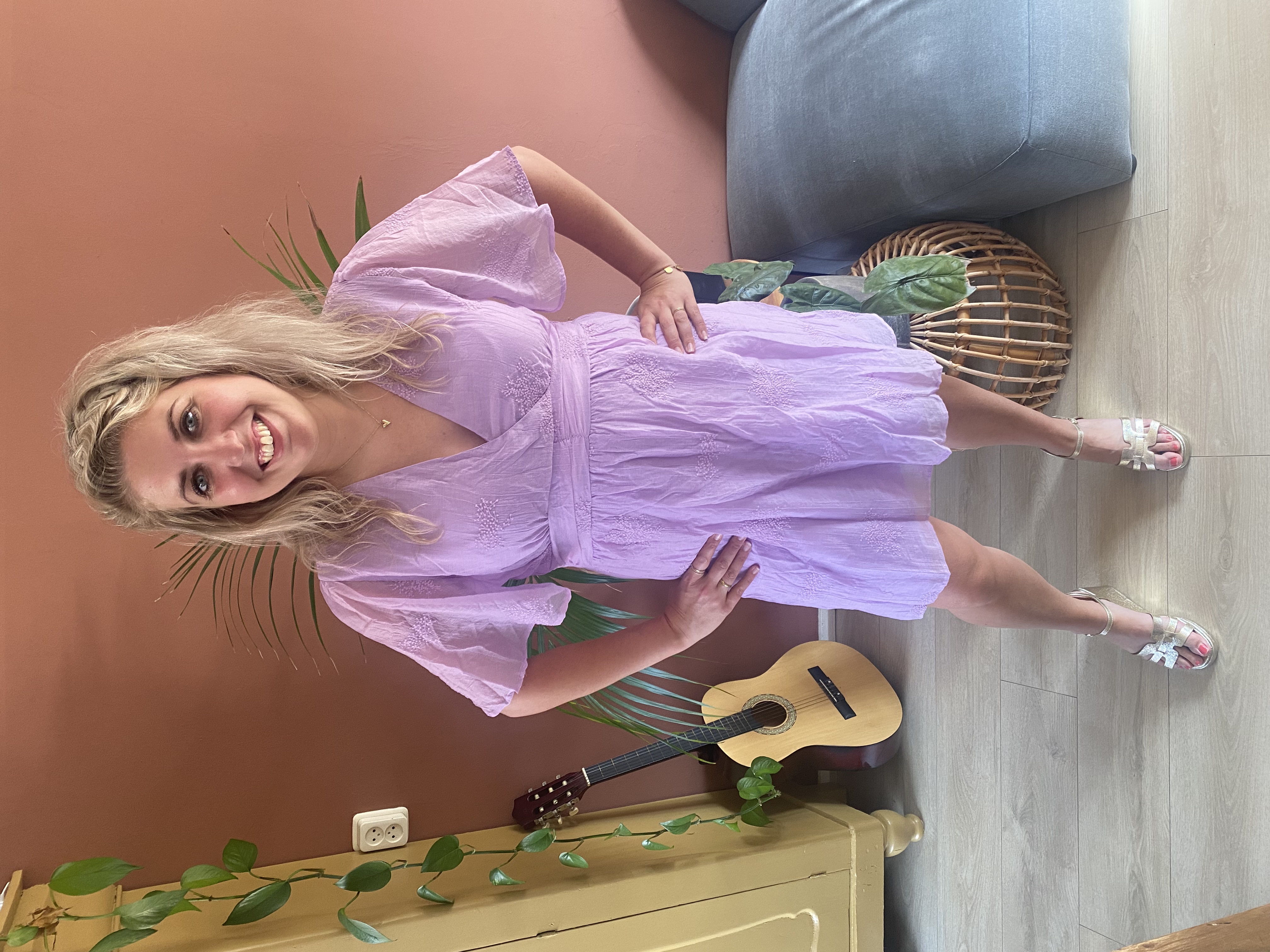 Dress flowers lila