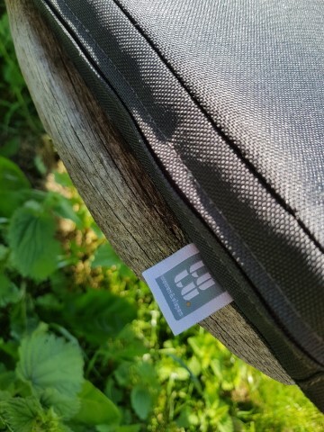 Antraciet grijs picknickbank kussen of biertafel kussen met logo van LuLu