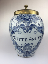 Tobacco jar: Witte Snuyf