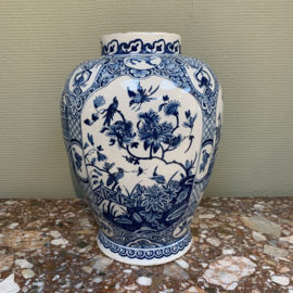 A Large, and Early Dutch Delftware vase with chinoiserie decoration.