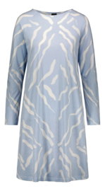 Nanso nacht shirt big Selina | lichtblauw wit