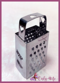 Mini rasp  zilver €3,00