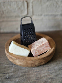 Giftset 2 Amberblokjes in houten schaaltje met rasp  € 13,99