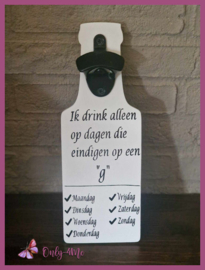 Houten bierfles "Dagen" met opener € 12,99