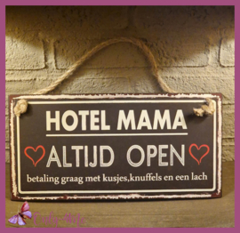 Metalen bord "Hotel mama" zwart € 12,99