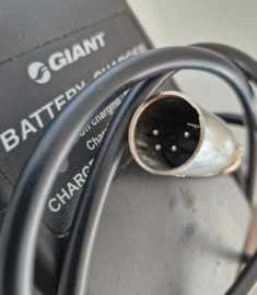 Acculader Giant 4-pins (Twist) 26 volt