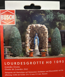 Lourdesgrot, 1095