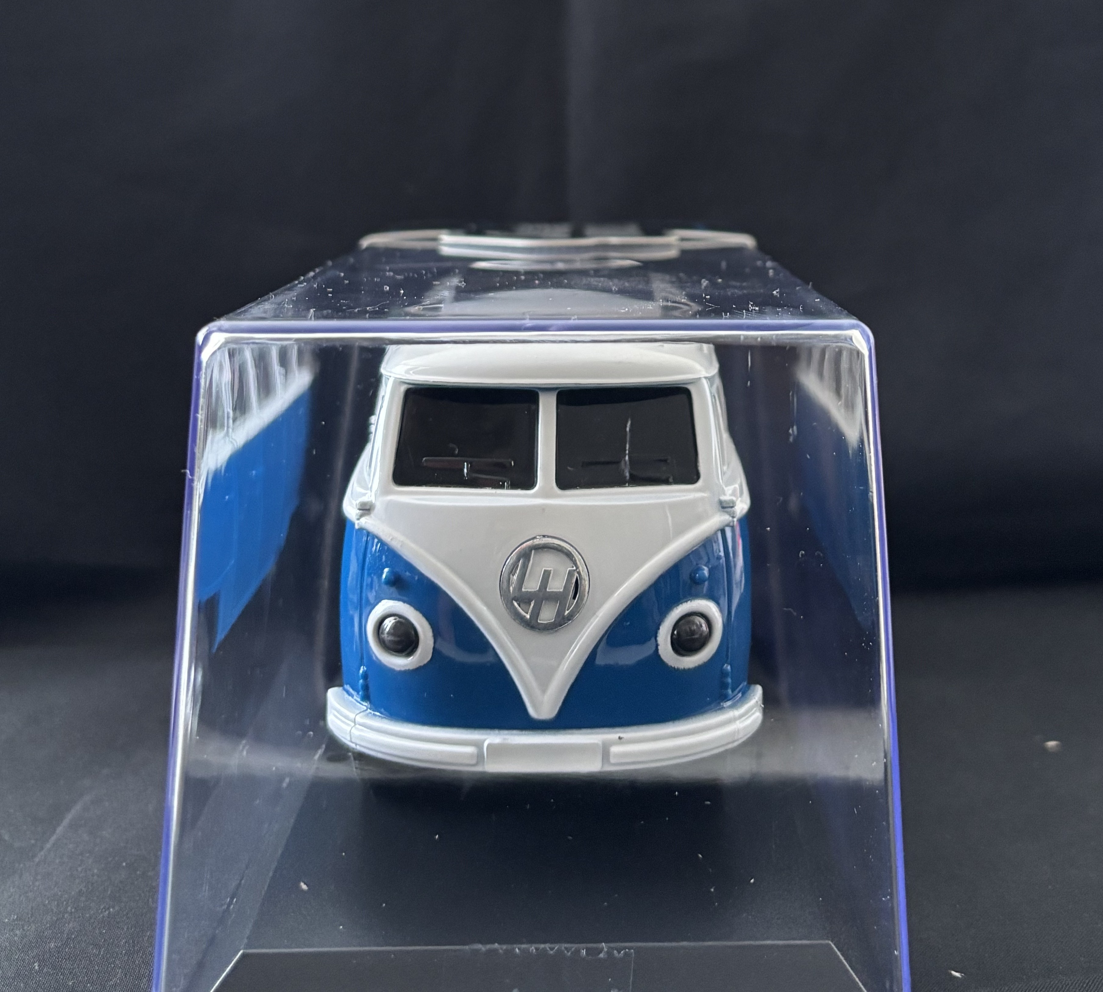 Retro bus, blauw, met licht en geluid, Toi Toys