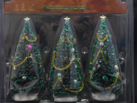 Christmas trees with lights, 608312