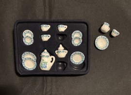 Theeservies groen, 15 stuks