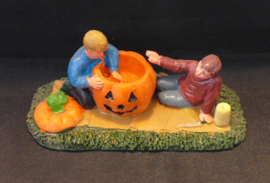 Pumpkin carving, 72487