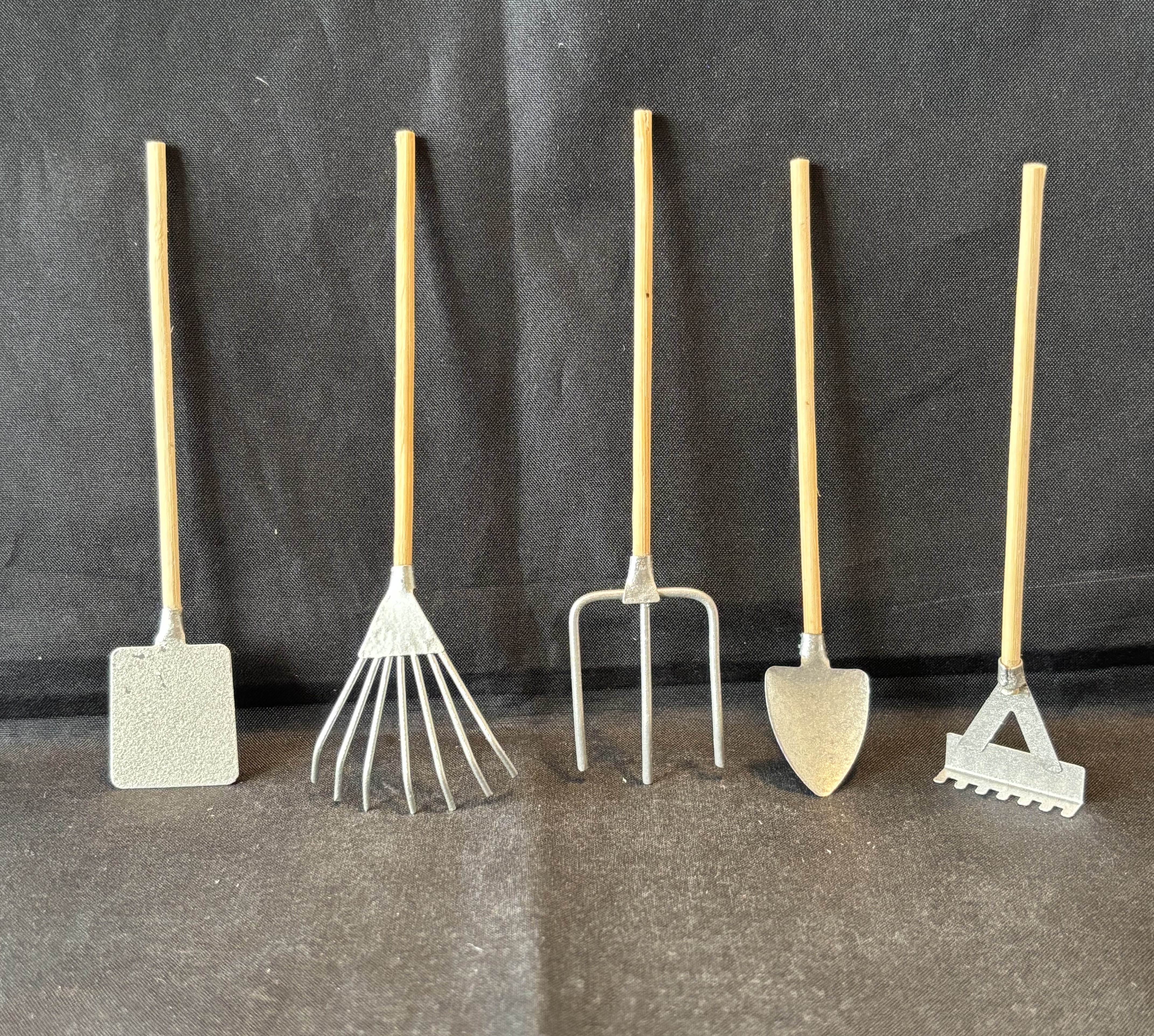 Tuingereedschap, Deco