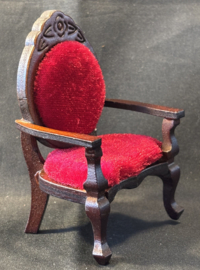 Klassieke stoel met rug- en armleuningen