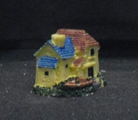 Mini-huis met blauw oranje dak, (Z) 1:220