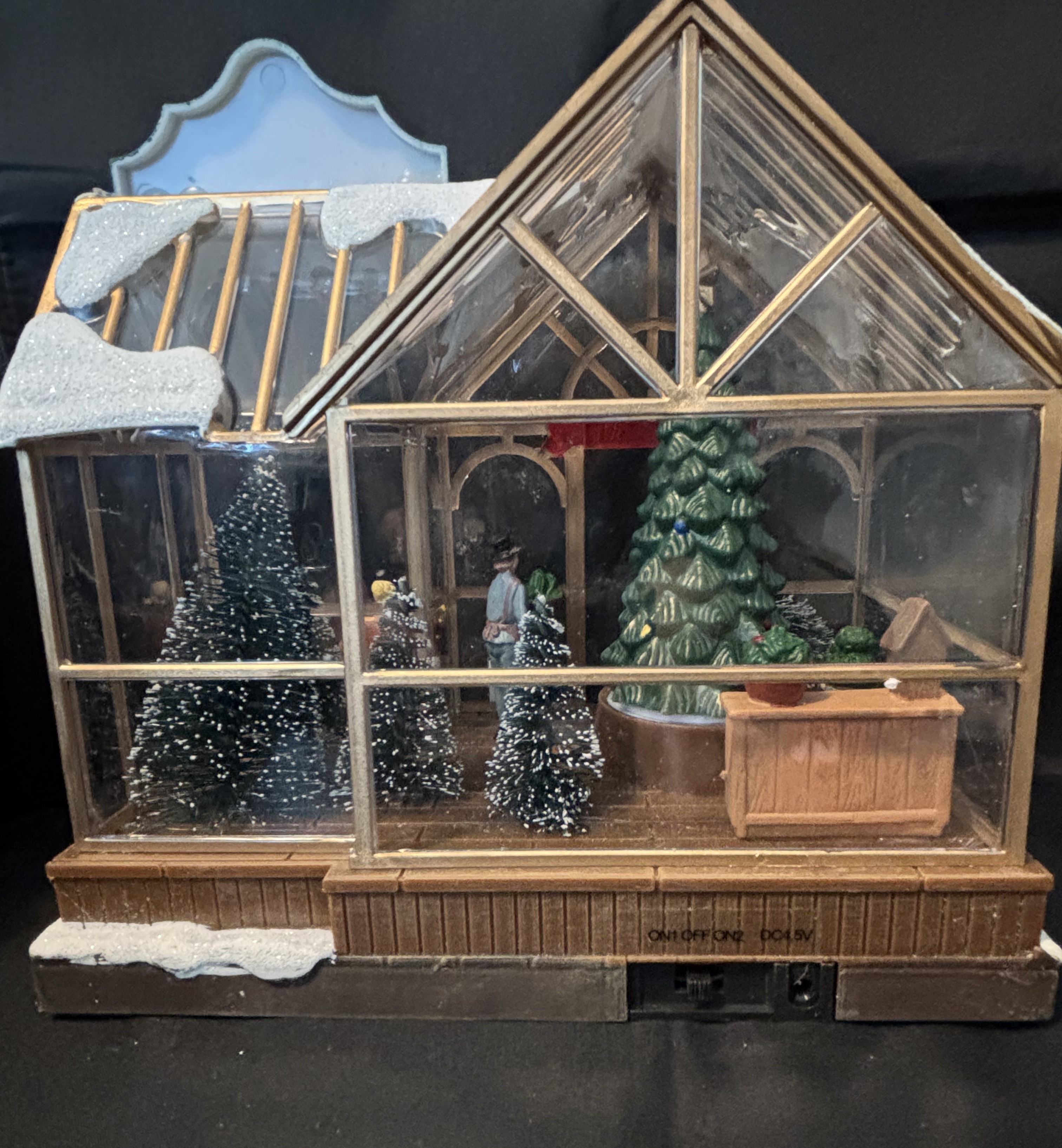 Winter Greenhouse, 1142871