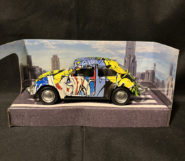 Grafiti car, blauw-geel