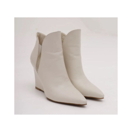 ZoeZo Design - laarzen - enkellaarzen - sleehak - creme/ecru
