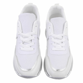 Witte zomersneakers - damessneakers