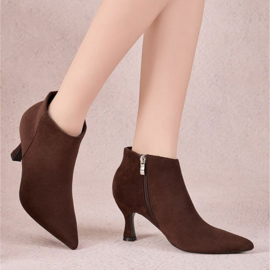 Kittenheels - kleine naaldhak - dameslaarzen - bruin - suedine