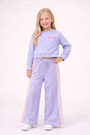 Lila meisjes set met hartjes – trendy en speelse outfit