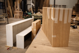 Maatwerk eiken radiator ombouw