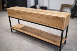 Massief eiken sidetable met 2 lades