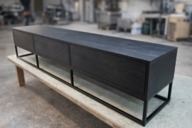 Zwart design tv meubel met stalen frame