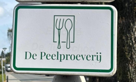Reclame borden, gebods- of verbodsborden.